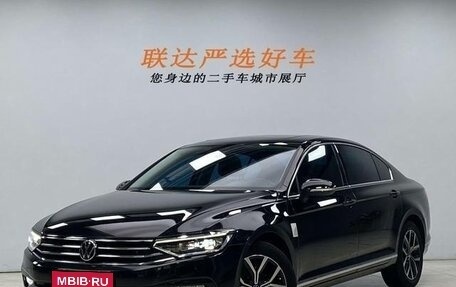 Volkswagen Passat B8 рестайлинг, 2022 год, 2 250 000 рублей, 1 фотография