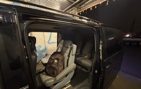 Mercedes-Benz Viano, 2008 год, 1 199 999 рублей, 14 фотография