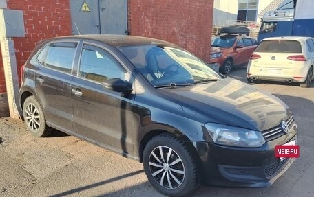 Volkswagen Polo VI (EU Market), 2010 год, 430 000 рублей, 2 фотография