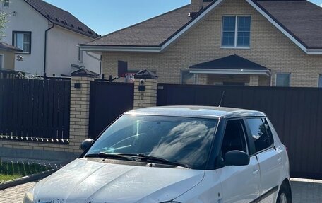 Skoda Fabia II, 2014 год, 445 000 рублей, 2 фотография