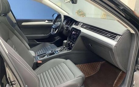 Volkswagen Passat B8 рестайлинг, 2022 год, 2 250 000 рублей, 9 фотография