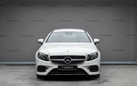 Mercedes-Benz E-Класс, 2018 год, 3 897 000 рублей, 2 фотография