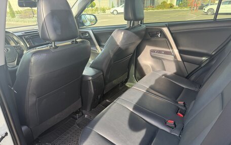 Toyota RAV4, 2016 год, 2 730 000 рублей, 8 фотография