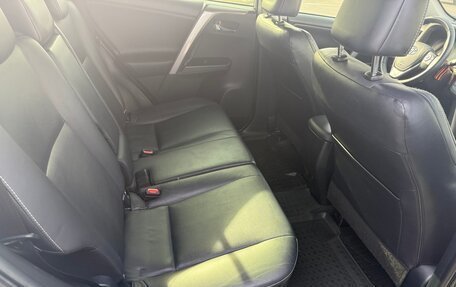 Toyota RAV4, 2016 год, 2 730 000 рублей, 9 фотография