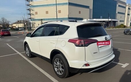 Toyota RAV4, 2016 год, 2 730 000 рублей, 3 фотография