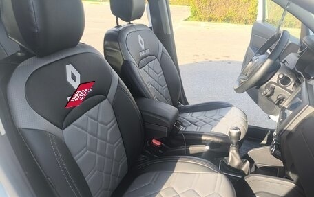 Dacia Duster II, 2019 год, 1 635 000 рублей, 15 фотография