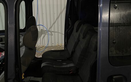 Renault Kangoo II рестайлинг, 2004 год, 400 000 рублей, 7 фотография