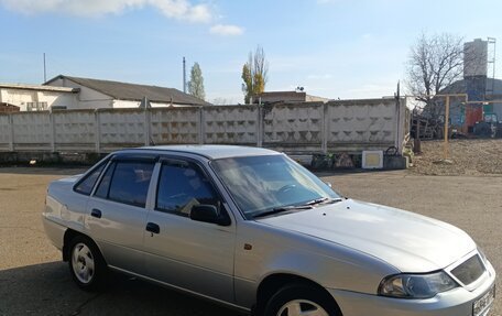 Daewoo Nexia I рестайлинг, 2010 год, 237 000 рублей, 2 фотография