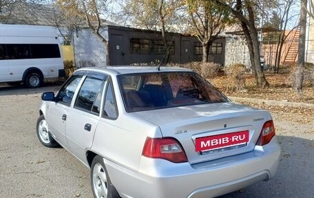 Daewoo Nexia I рестайлинг, 2010 год, 237 000 рублей, 5 фотография