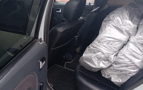 Renault Logan I, 2008 год, 280 000 рублей, 2 фотография