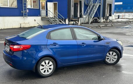 KIA Rio III рестайлинг, 2013 год, 820 000 рублей, 4 фотография