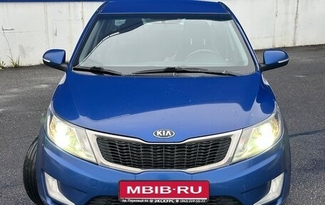 KIA Rio III рестайлинг, 2013 год, 820 000 рублей, 2 фотография