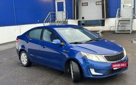 KIA Rio III рестайлинг, 2013 год, 820 000 рублей, 3 фотография