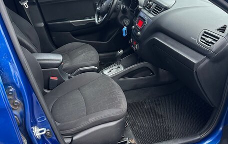 KIA Rio III рестайлинг, 2013 год, 820 000 рублей, 7 фотография