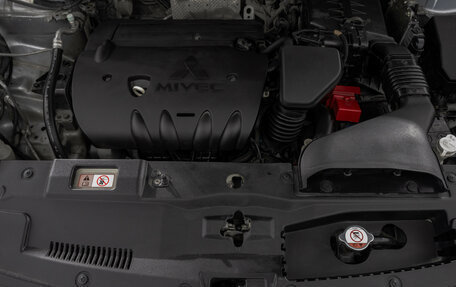 Mitsubishi Outlander III рестайлинг 3, 2012 год, 1 649 000 рублей, 8 фотография