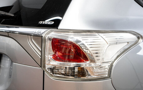 Mitsubishi Outlander III рестайлинг 3, 2012 год, 1 649 000 рублей, 10 фотография