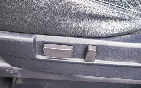 Mitsubishi Outlander III рестайлинг 3, 2012 год, 1 649 000 рублей, 13 фотография