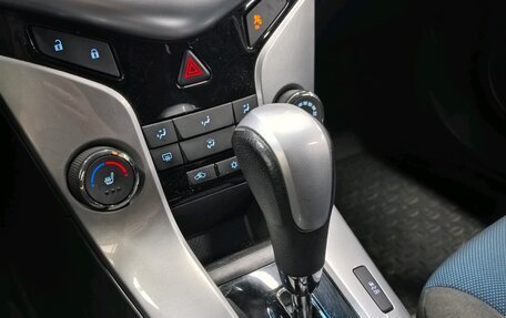 Chevrolet Cruze II, 2013 год, 750 000 рублей, 14 фотография