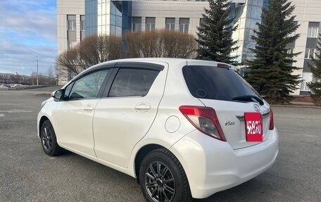 Toyota Vitz, 2011 год, 870 000 рублей, 3 фотография