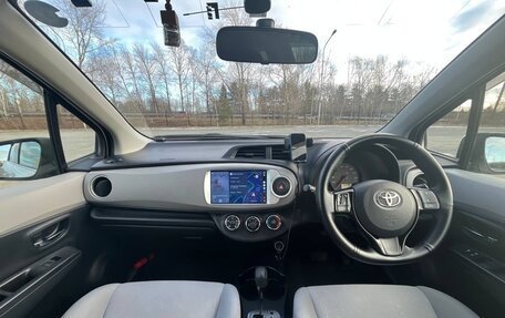 Toyota Vitz, 2011 год, 870 000 рублей, 11 фотография