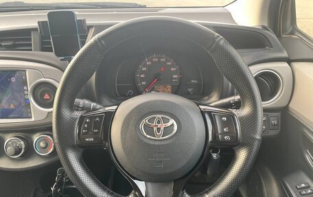 Toyota Vitz, 2011 год, 870 000 рублей, 13 фотография