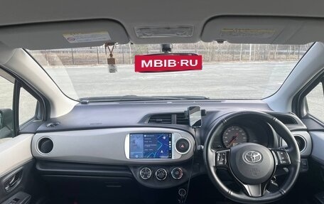 Toyota Vitz, 2011 год, 870 000 рублей, 10 фотография