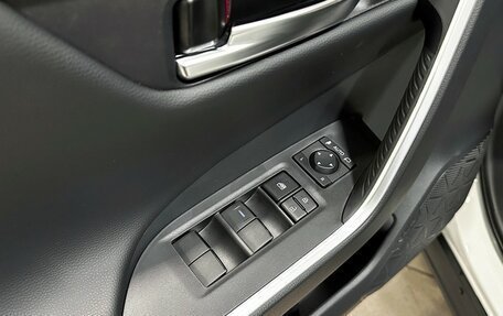 Toyota RAV4, 2025 год, 4 070 000 рублей, 18 фотография