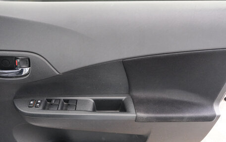 Toyota Ractis II, 2012 год, 1 069 000 рублей, 20 фотография