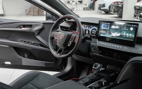 Toyota Camry, 2025 год, 4 699 000 рублей, 6 фотография