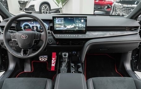 Toyota Camry, 2025 год, 4 699 000 рублей, 10 фотография