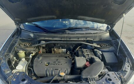 Mitsubishi Outlander III рестайлинг 3, 2008 год, 990 000 рублей, 12 фотография