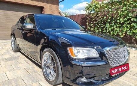 Chrysler 300C II, 2012 год, 1 450 000 рублей, 3 фотография