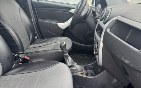 Renault Logan I, 2014 год, 370 000 рублей, 7 фотография