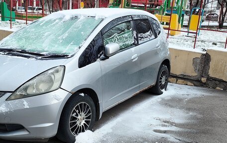 Honda Fit III, 2009 год, 450 000 рублей, 2 фотография