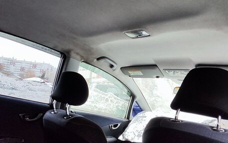 Honda Fit III, 2009 год, 450 000 рублей, 8 фотография