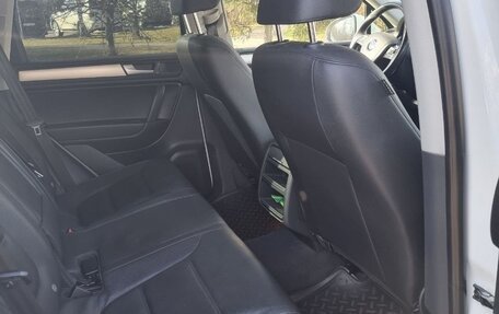 Volkswagen Touareg III, 2013 год, 2 950 000 рублей, 13 фотография