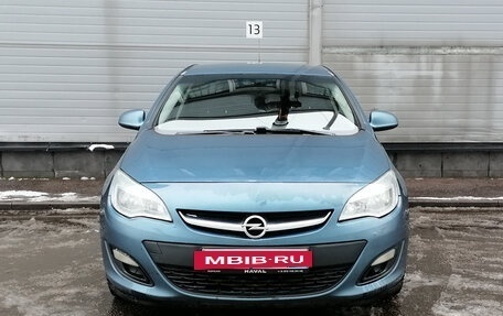 Opel Astra J, 2013 год, 399 000 рублей, 2 фотография