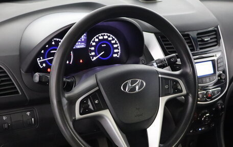 Hyundai Solaris II рестайлинг, 2013 год, 719 000 рублей, 9 фотография