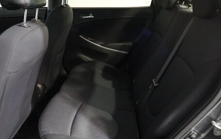 Hyundai Solaris II рестайлинг, 2013 год, 719 000 рублей, 13 фотография