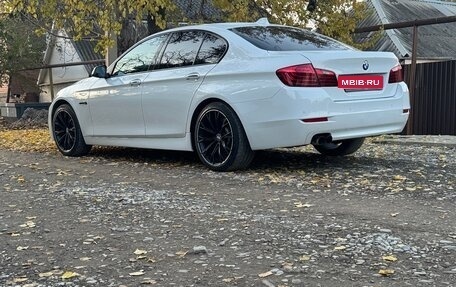 BMW 5 серия, 2015 год, 2 120 000 рублей, 2 фотография