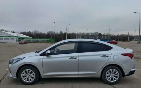Hyundai Solaris II рестайлинг, 2020 год, 1 750 000 рублей, 5 фотография