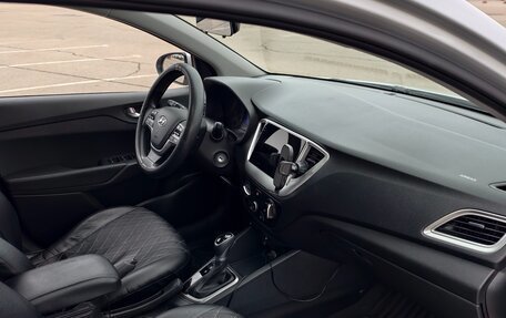 Hyundai Solaris II рестайлинг, 2020 год, 1 750 000 рублей, 12 фотография