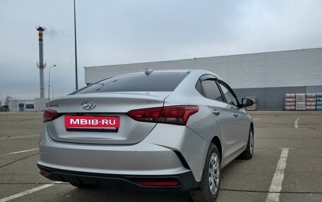Hyundai Solaris II рестайлинг, 2020 год, 1 750 000 рублей, 8 фотография