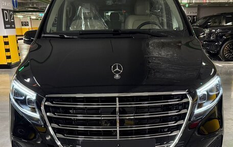 Mercedes-Benz V-Класс, 2025 год, 15 090 000 рублей, 2 фотография