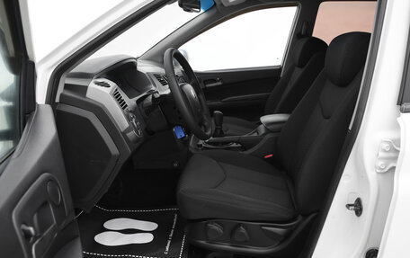 SsangYong Kyron I, 2013 год, 1 080 000 рублей, 15 фотография