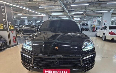 Porsche Cayenne III, 2022 год, 7 910 000 рублей, 3 фотография