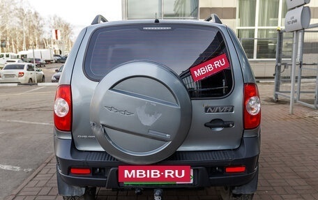Chevrolet Niva I рестайлинг, 2015 год, 597 000 рублей, 6 фотография