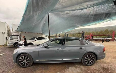 Volvo S90 II рестайлинг, 2021 год, 4 400 000 рублей, 4 фотография