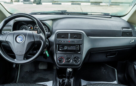 Fiat Punto III Punto Evo рестайлинг, 2007 год, 294 000 рублей, 17 фотография