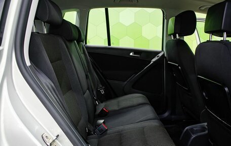 Volkswagen Tiguan I, 2011 год, 1 000 000 рублей, 12 фотография